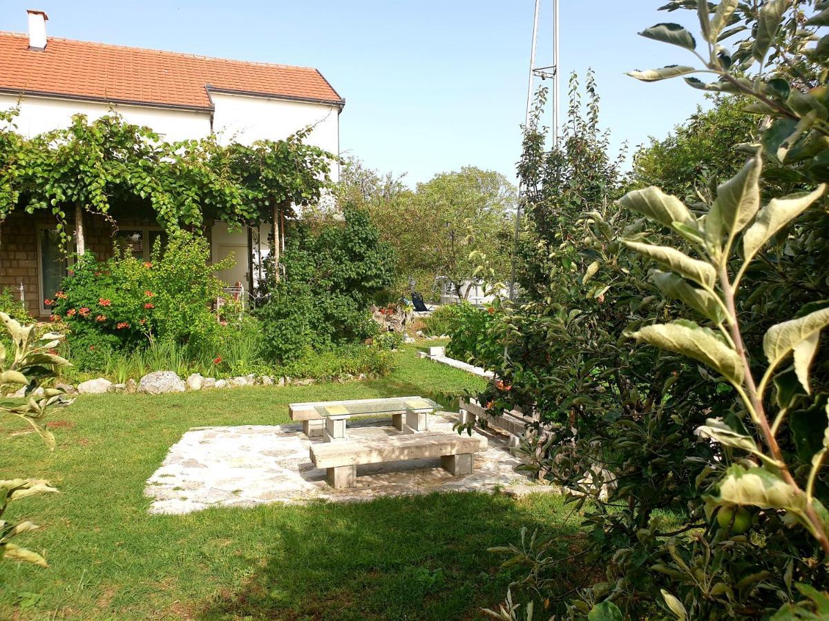Apartments Minex Trebinje Esterno foto